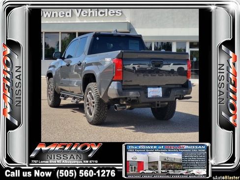 Used 2025 Toyota Tacoma TRD Sport AWD/4WD image 6