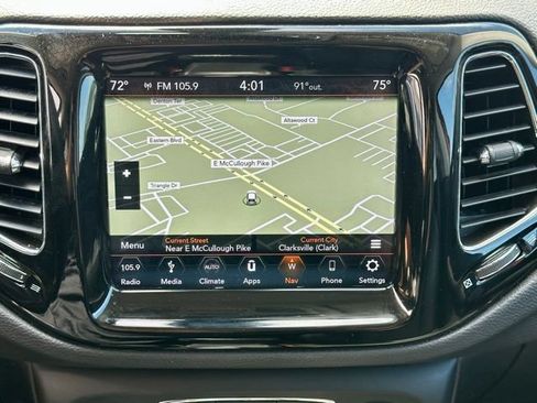 Used 2019 Jeep Compass Latitude AWD/4WD image 26