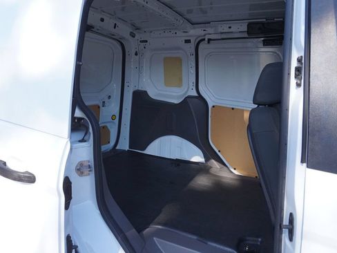Used 2019 Ford Transit Connect XL FWD image 21