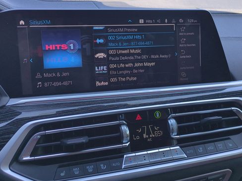 Certified 2022 BMW X7 M50i image 22