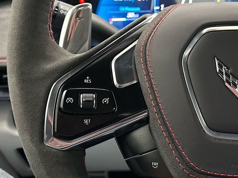Used 2023 Chevrolet Corvette Stingray Premium Conv RWD image 26