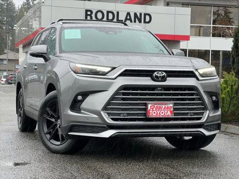 Certified 2025 Toyota Grand Highlander AWD Hybrid image 1