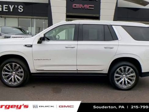 Used 2021 GMC Yukon Denali w/ LPO, Illumination Package image 6