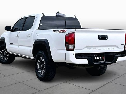 Used 2019 Toyota Tacoma TRD Off-Road w/ Technology Package image 24