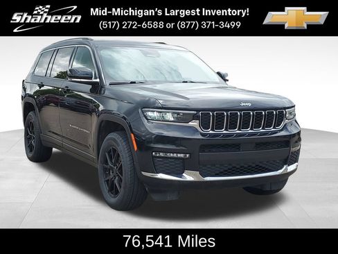 Used 2022 Jeep Grand Cherokee L Limited AWD/4WD image 2