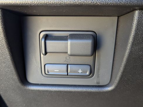 Used 2026 Chevrolet Colorado Trail Boss AWD/4WD image 18