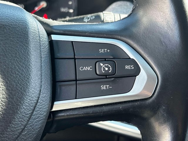 Used 2022 Jeep Compass Latitude AWD/4WD image 22