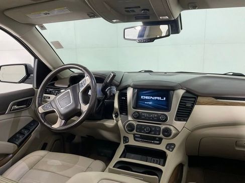 Used 2020 GMC Yukon Denali w/ Open Road Package AWD/4WD image 29