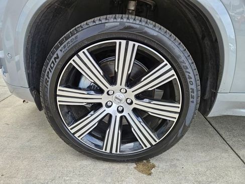 Certified 2024 Volvo XC90 T8 Plus w/ Protection Package AWD/4WD image 9