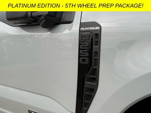 Used 2025 Ford F250 Platinum image 19