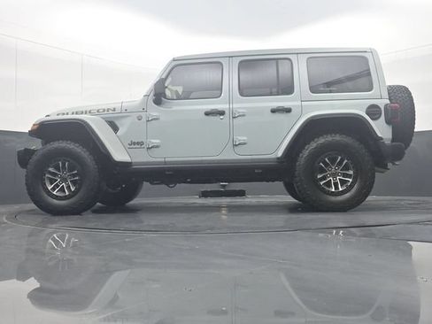 Used 2024 Jeep Wrangler Unlimited Rubicon 392 AWD/4WD image 30