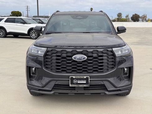 New 2026 Ford Explorer ST-Line image 6