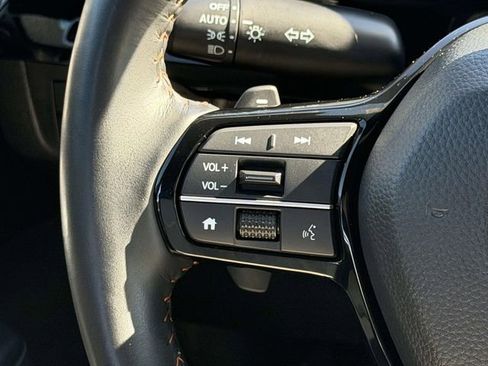 Used 2025 Honda CR-V Sport Touring image 18