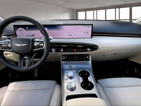 New 2026 Genesis GV70 2.5T Select image 5