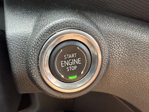 Used 2021 Chevrolet TrailBlazer LT w/ Convenience Package FWD image 20
