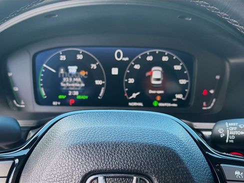 Used 2025 Honda Civic Sport Touring image 11