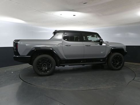 New 2025 GMC Hummer EV 2X image 3