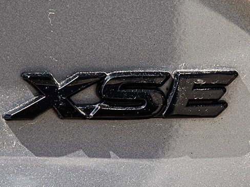 Used 2025 Toyota Camry XSE w/ Premium Plus Package AWD/4WD image 19