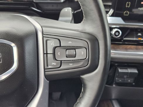 Used 2024 GMC Sierra 1500 SLT image 25