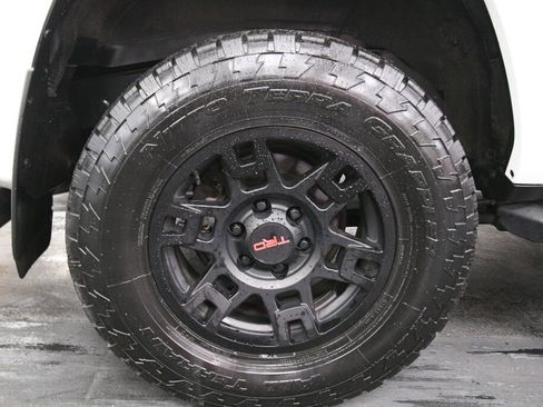 Used 2023 Toyota 4Runner TRD Pro AWD/4WD image 33