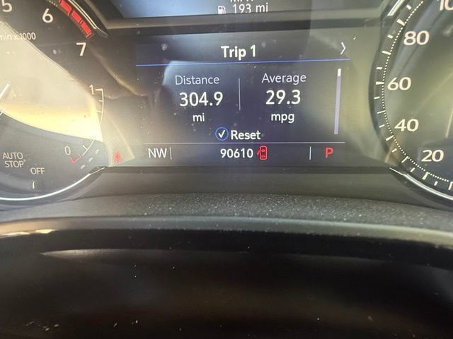 Used 2022 Cadillac XT5 Luxury FWD image 18