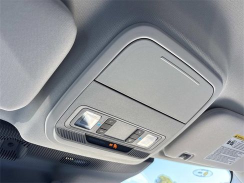 New 2026 Ford Explorer Active w/ Active Comfort Package image 31