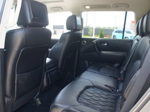 Used 2022 Nissan Armada Platinum RWD image 18