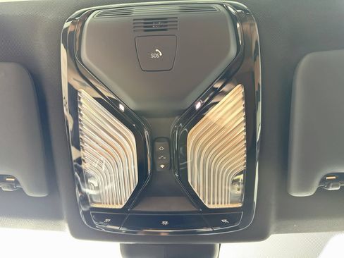 New 2026 BMW 330i xDrive Sedan w/ M Sport Package AWD/4WD image 30