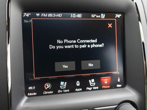 Used 2018 Dodge Durango SRT w/ SRT Interior Appearance Group image 20