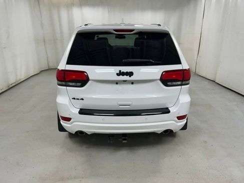 Used 2015 Jeep Grand Cherokee Altitude AWD/4WD image 6