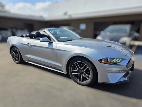 Used 2021 Ford Mustang Premium image 6