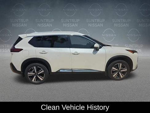 Used 2023 Nissan Rogue SL FWD image 4