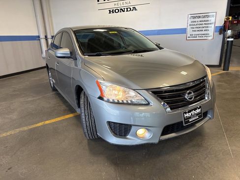 Used 2014 Nissan Sentra SR w/ SR Driver Package FWD image 3