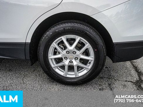 Used 2024 Chevrolet Equinox LT image 15