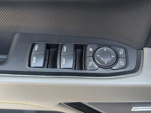 Used 2024 Chevrolet Silverado 1500 ZR2 AWD/4WD image 19