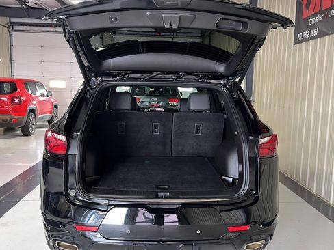 Used 2022 Chevrolet Blazer RS w/ LPO, Floor Liner Package image 9