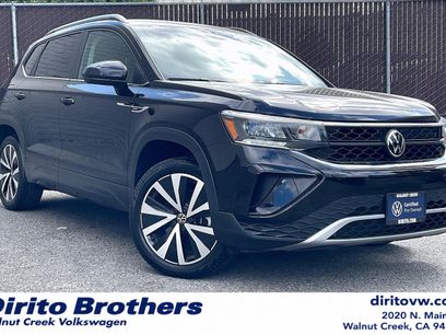 Certified 2022 Volkswagen Taos SE