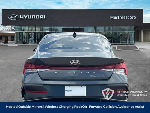 Certified 2024 Hyundai Elantra SEL w/ Convenience Package FWD image 7