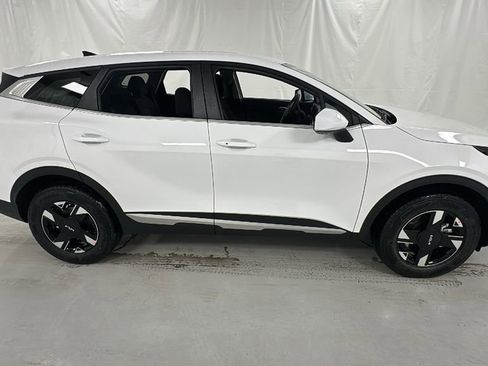New 2026 Kia Sportage LX AWD/4WD image 2