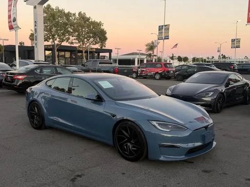 Used 2026 Tesla Model S AWD/4WD image 3