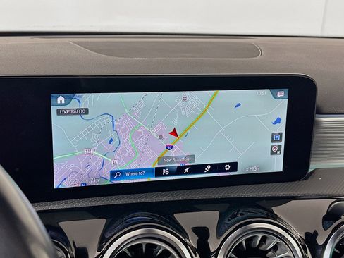 Used 2022 Mercedes-Benz A 220 4MATIC image 21