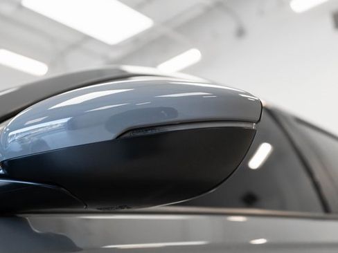 Used 2024 Honda Accord Touring image 8