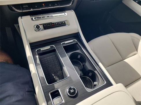 New 2026 Lincoln Aviator Reserve image 37