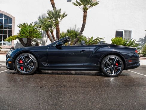 Used 2024 Bentley Continental GT S image 29