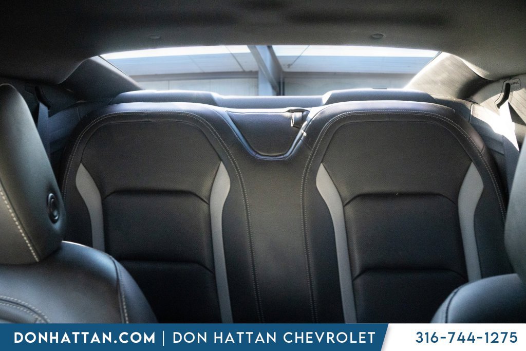 Used 2017 Chevrolet Camaro LT RWD image 13
