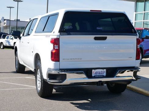 Used 2023 Chevrolet Silverado 1500 LT AWD/4WD image 6