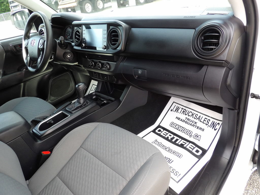 Used 2020 Toyota Tacoma SR RWD image 35
