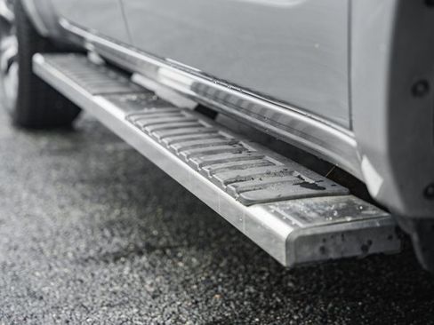 Used 2021 RAM 1500 Laramie image 19