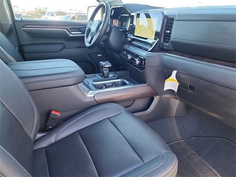 Certified 2023 GMC Sierra 1500 SLT w/ SLT Premium Plus Package image 21