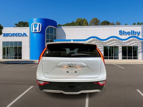 Used 2024 Kia Niro Wind image 7